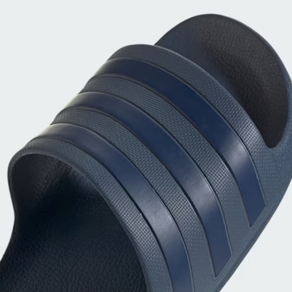 Adidas UNISEX Navy Slide Sandals Men's 7/ Women's 8 NEW IN BOX - Picture 6 of 7